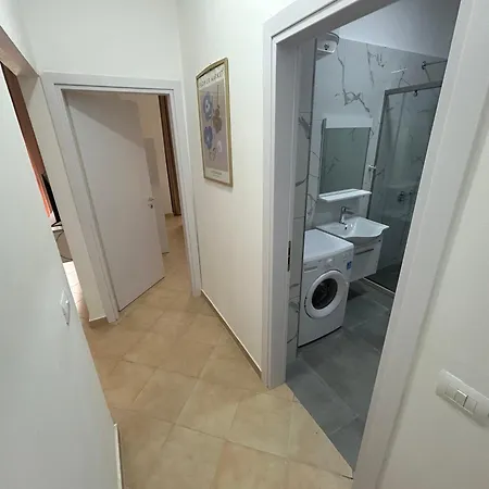 1 Bedroom 1150 Appartamento Durrës